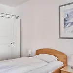 Mountain View Apartment